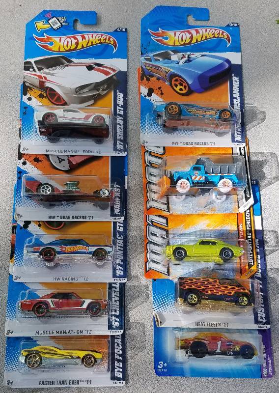 lot 7951 image: 10 HOT WHEELS Cars - Collection