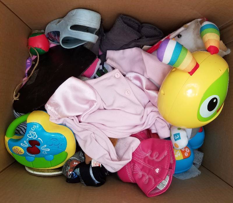 lot 7967 image: Kids Toys and Clothes - LOOK HERE - ITS Pretty NUTTY