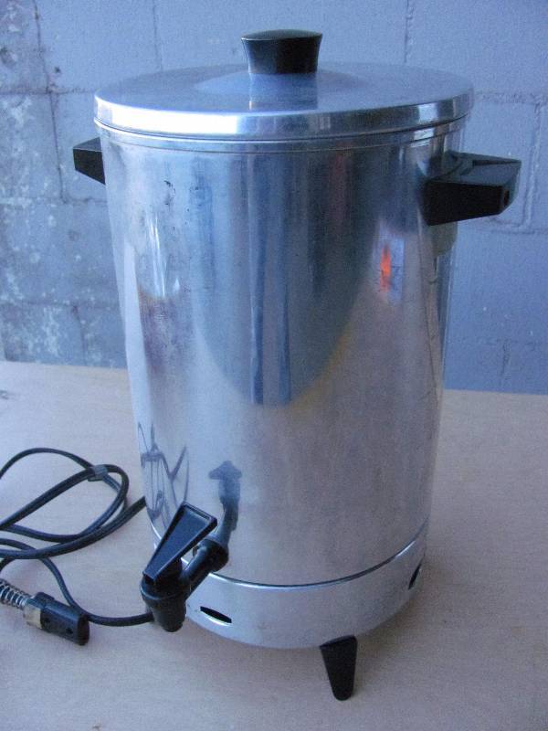 lot 7147 image: Coffee Percolator - 30 Cup Capacity - perfect for a church or group