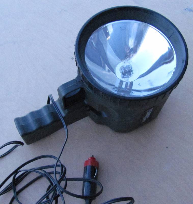 lot 7149 image: 12V Spotlight - 1,000,000 candle power