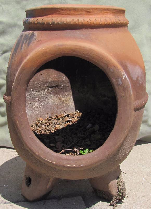 lot 7153 image: Chiminea - terra cotta