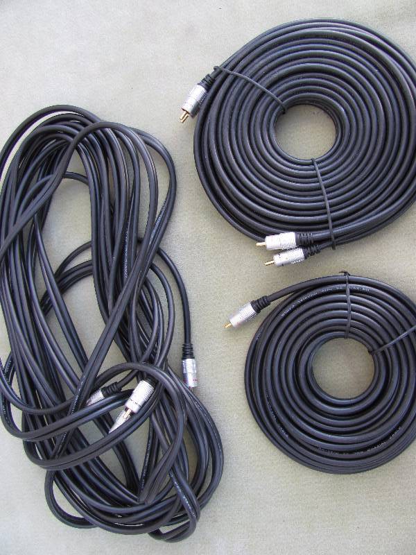 lot 7182 image: Coaxial cable, 3- piece digital - see photos