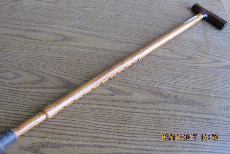 lot 6013 image: Adjustable Walking Cane
