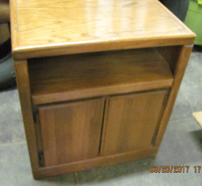 lot 6026 image: End Table  Night Stand with shelf and storage
