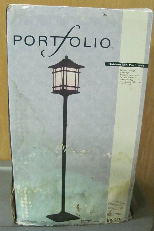 lot 6171 image: Outdoor mini post lamp - cast aluminum 64 tall