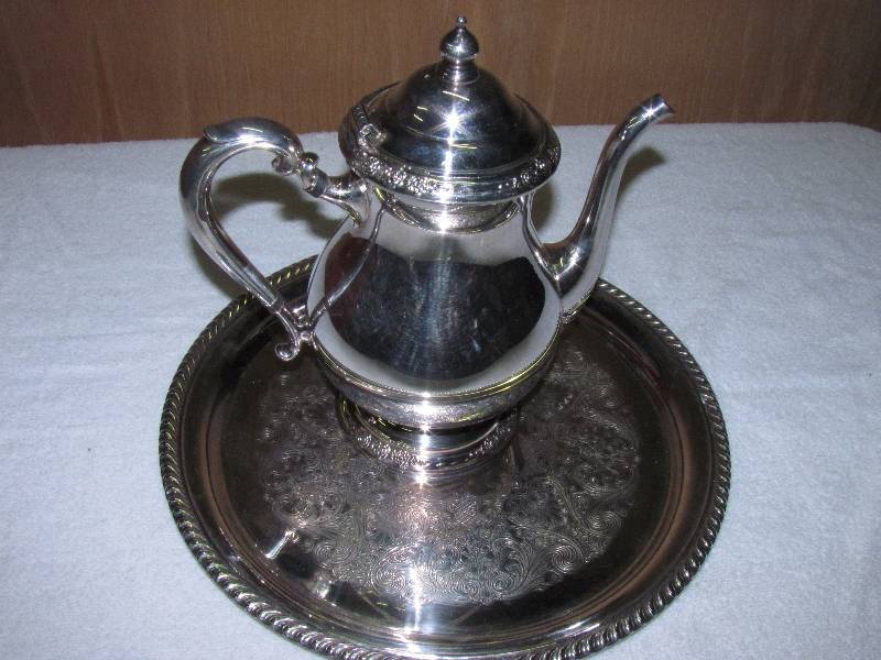 lot 6197 image: Tea pot and platter - pretty - Stamped CAMILLE