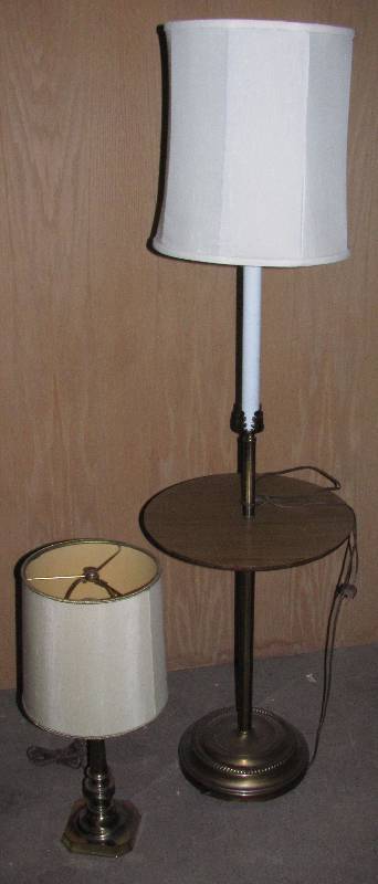 lot 6207 image: 2 lamps - table lamp and lamp with table