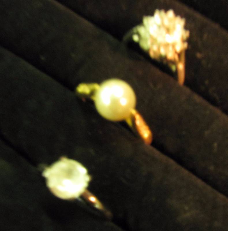 lot 6216 image: 3 womens rings