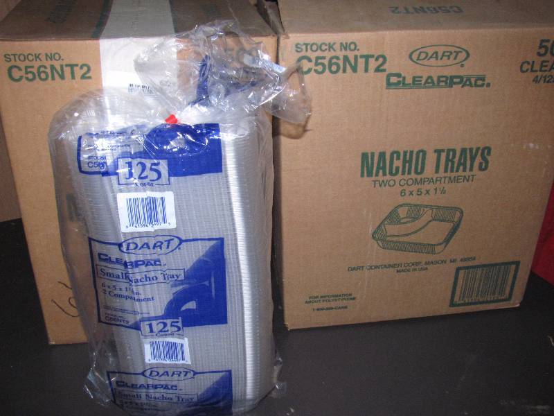 lot 6225 image: 1,000 Nacho trays Two compartment clear plastic - NEW