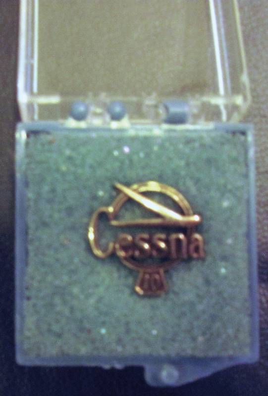 lot 6229 image: Cessna 10 Year Service Pin