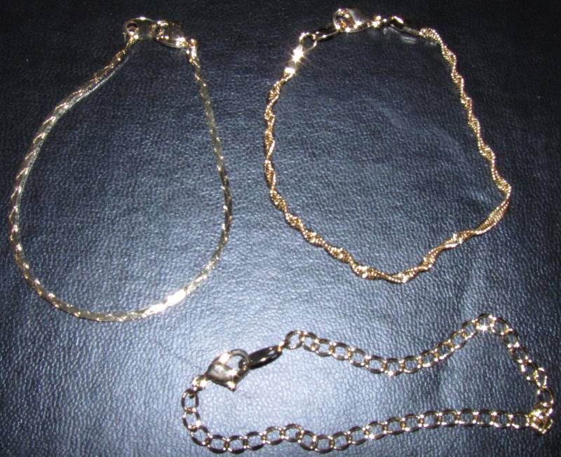 lot 6243 image: 3 bracelets