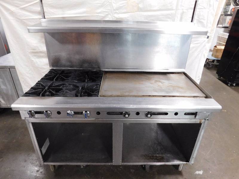 lot 1207 image: Imperial 5 Foot Flat Top4 Burner Combo