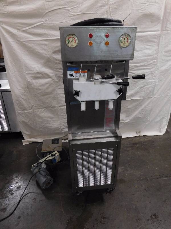 lot 1211 image: Duke Soft Serve Ice Cream