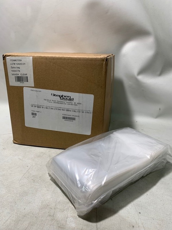 lot 203 image: New Case of 500 3x5 Ziploc Bags, Clear