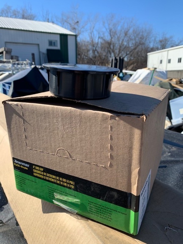lot 315 image: New Box of 16 Amerimax Flex-Drain 4 End Caps, Black