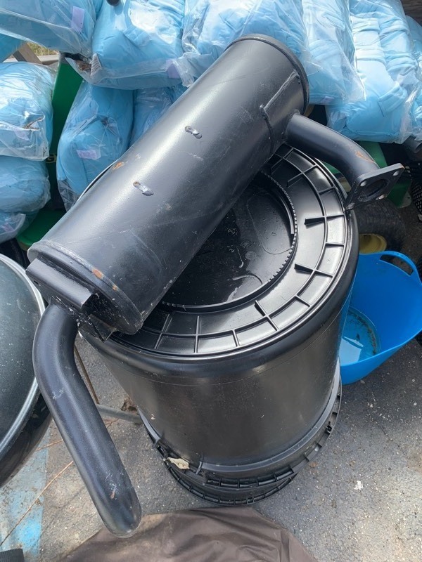 lot 113 image: Equipment Muffler, Black
