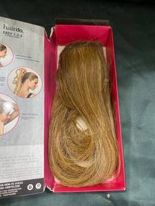 lot 44333 image: Hairdo 18 Simply Straight Wrap-Around Pony GlazdStrawberry, None