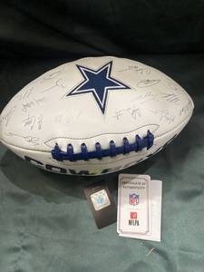 lot 44344 image: NFL DALLAS COWBOYS SIGNED PLAYERS FOOTBALL