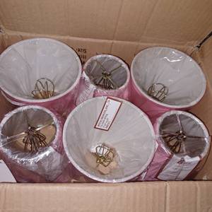 lot 44425 image: ROYAL DESIGNS PUNK MODIFIED BELL CHANDLER, 6PK