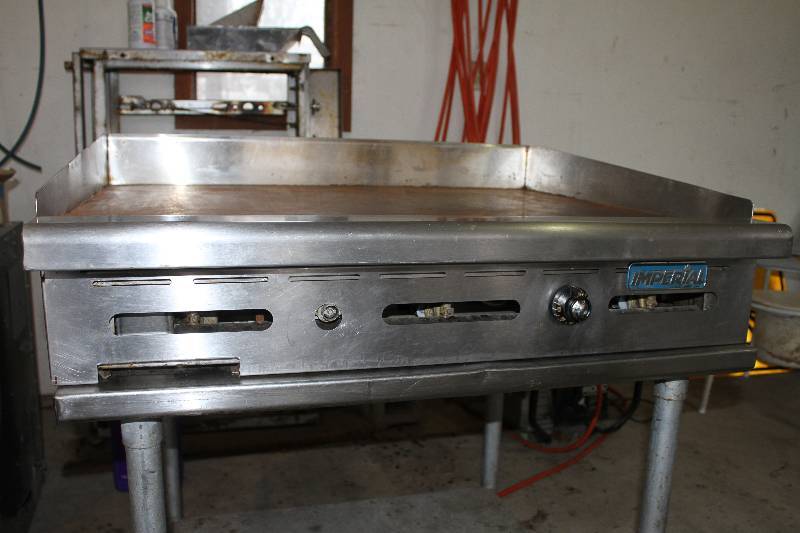 lot 6 image: 36 Commercial Imperial Natural Gas Flat Top Griddle
