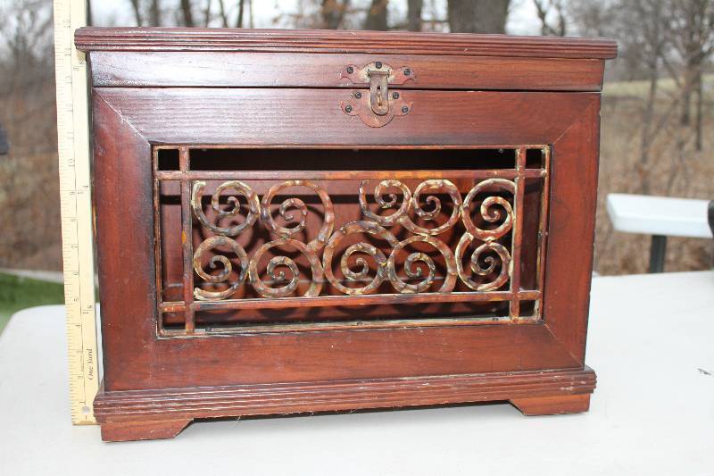 lot 29 image: Smaller Decorative Box with Metal Front