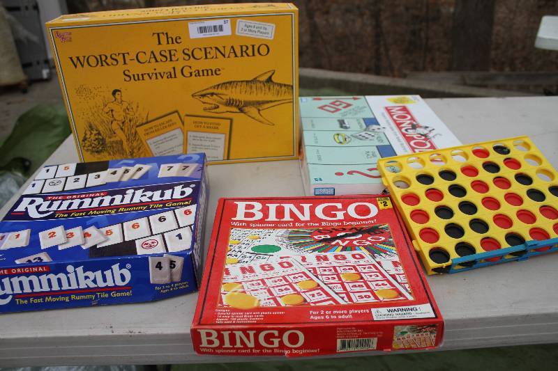 lot 36 image: Bunch of Family Games