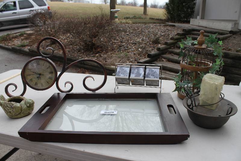 lot 80 image: Dcor Misc.  Picture frame server- metal clock, bird cage & Misc.