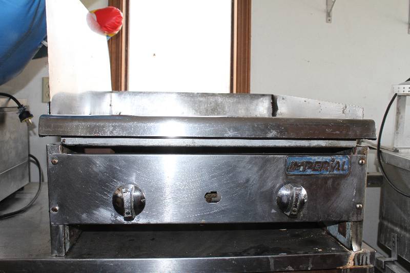lot 13 image: 24 Imperial Gas Flat Top Griddle with Tall Stainless Side Piece
