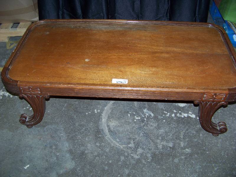 lot 1427 image: Side Table