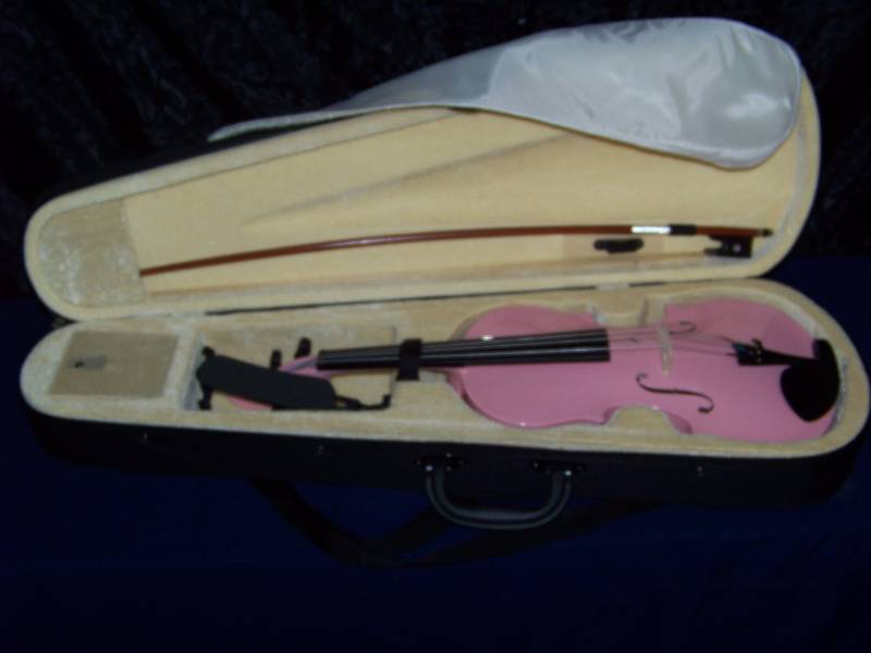 lot 1442 image: Pink Violin