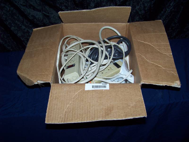 lot 1445 image: Box Of Electrical Items