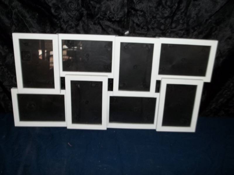 lot 1475 image: Picture Frames