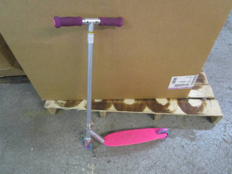 lot 701 image: Scooter