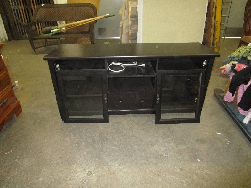 lot 756 image: Media Center