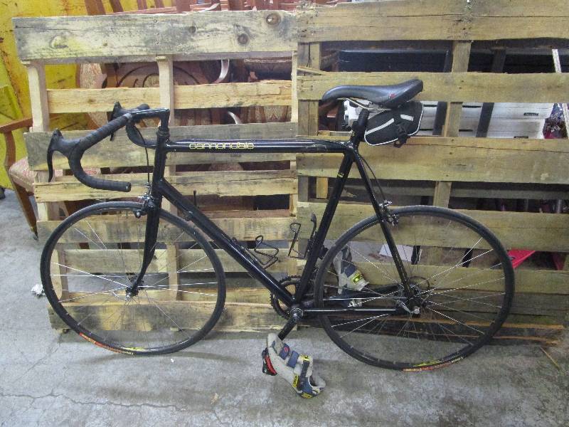 lot 778 image: Cannondale Bike