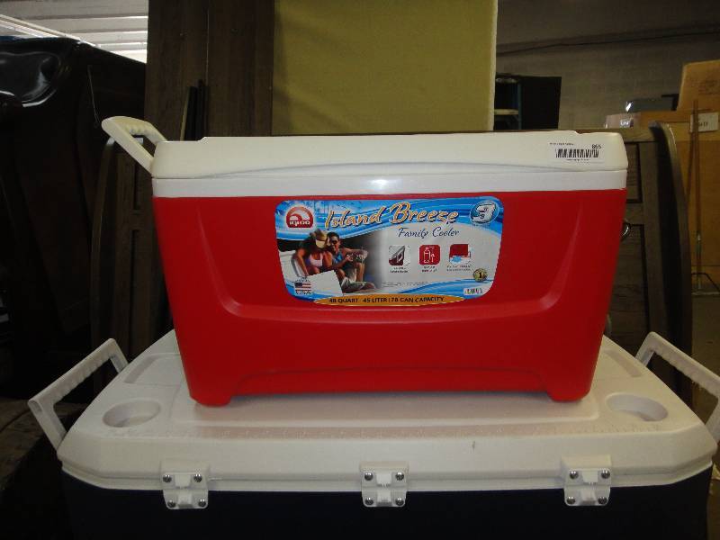 lot 865 image: Coolers