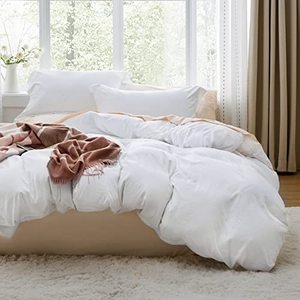 lot 1385 image: Bedsure Sipper Closure Prewashed Duvet Cover Set (Queen Size)