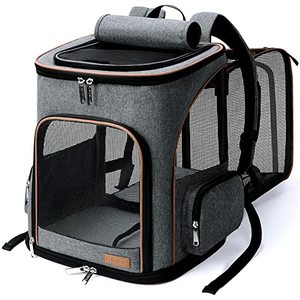 lot 2232 image: Lekereise Pet Carrier Backpack