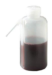 lot 2263 image: Plastic Squeeze No Drip Bottle (16oz)