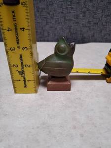 lot 33 image: Alva Museum Replicas  Hungry Baby Bird  American Museum of Natural History  Bird Art Sculpture on Wooden Base  Bird Art Decor