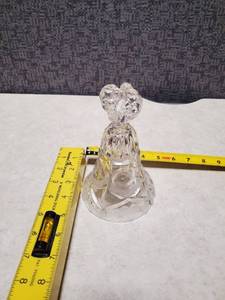 lot 36 image: West German Hand Bell Echt Bleikristall Lead Crystal Heart