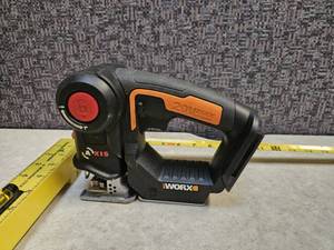 lot 62 image: Worx WX550.9 20V 2 in 1 Cordless Multi Saw HardwareElectronic - No Battery - Unable to Test