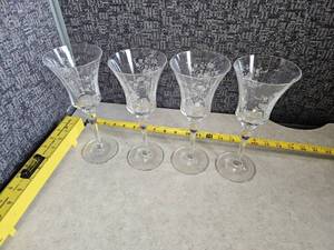 lot 116 image: Mikasa Tea Rose 9 Stemmed Goblets Glasses Etched Flowers Set Of 4