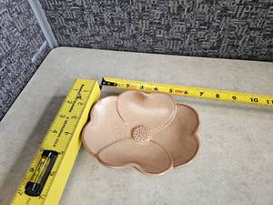 lot 119 image: Frankoma Pottery 204 Dogwood Blossom Bowl - Bowl Has a Chip