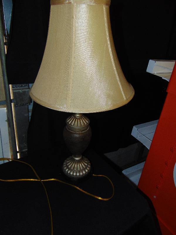 lot 1003 image: Table lamp with shade, 27 tall-- works