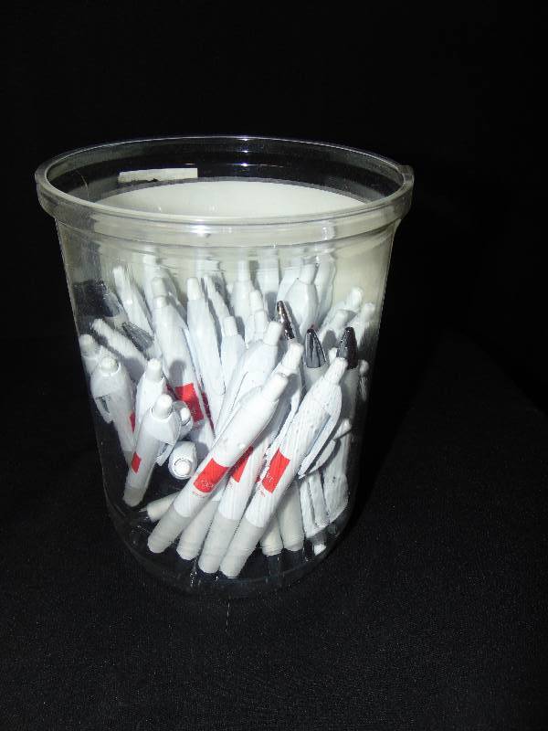 lot 1023 image: (50) new really nice click pens, black ink