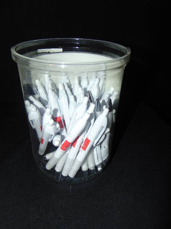 lot 1025 image: (50) new really nice click pens, black ink