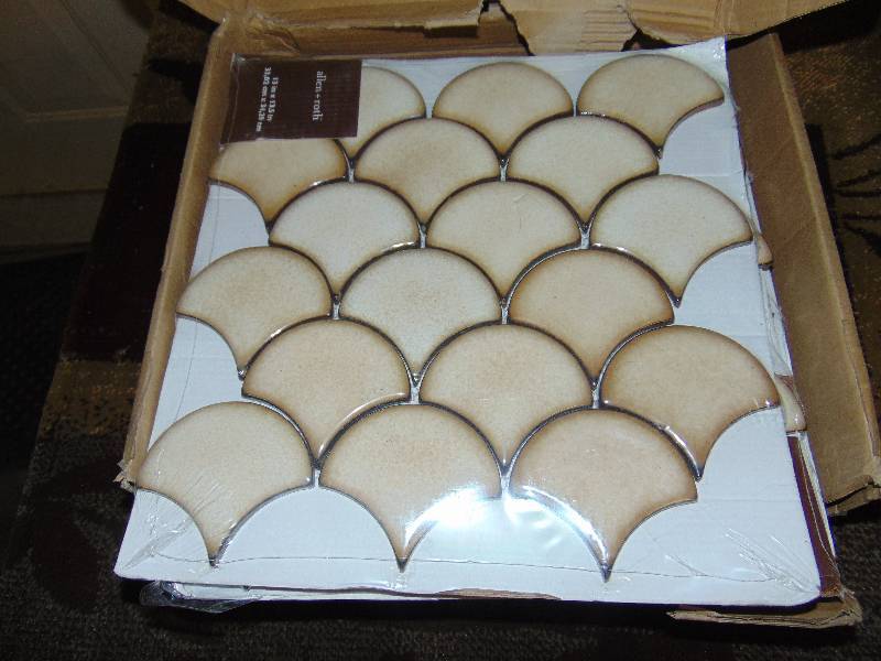 lot 1079 image: (1) box Allen Roth Glossy Scallops Wall Tile, tile is 13 x 13 sheets, approx 12 square feet in box