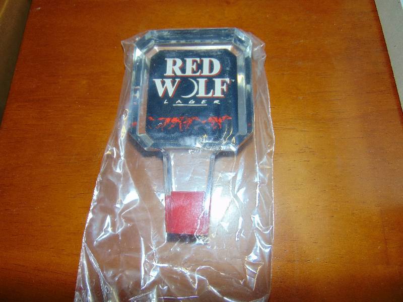 lot 1115 image: (1) Red Wolf Lager Tap Handle