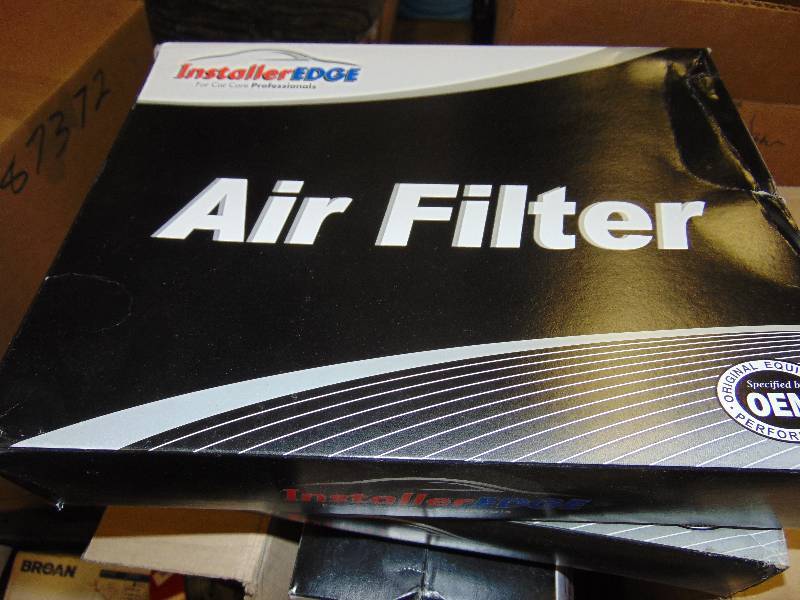 lot 1131 image: (1) Installer Edge AE8756 Air Filter